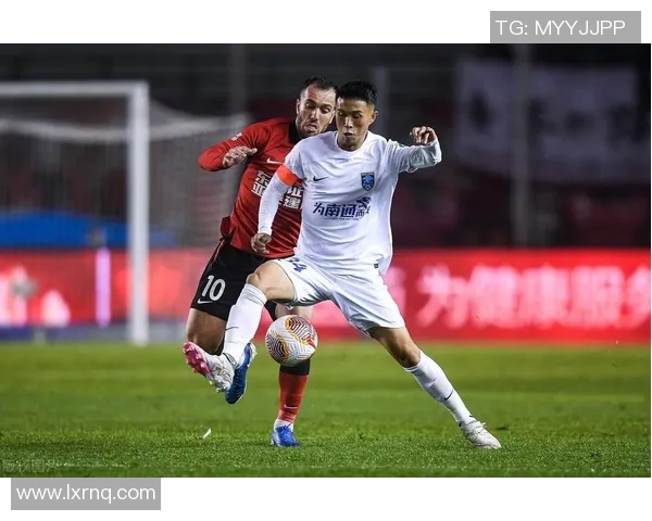 中超赛场精彩瞬间田玉达抽射破门助球队夺得关键胜利