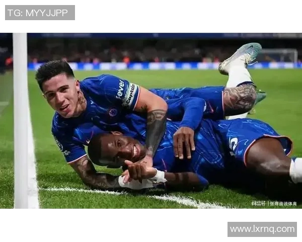 曼联再遭失利，切尔西逼平曼城，英超争冠形势扑朔迷离